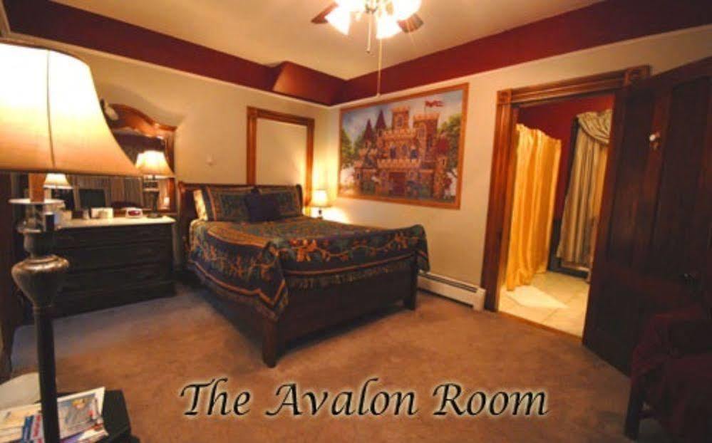 The Lion And The Rose Bed & Breakfast Whitefield Kültér fotó